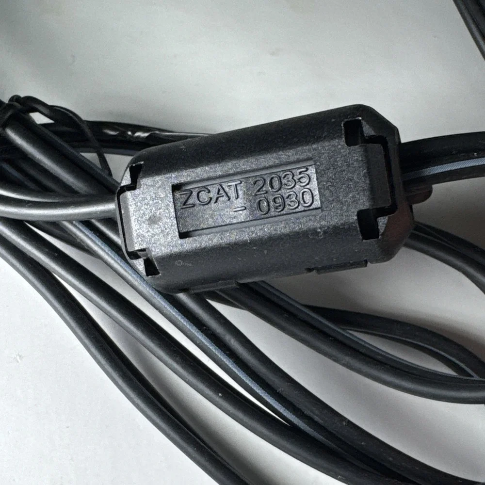 2 Genuine NIKON Coolpix OEM USB RCA AV Audio Video Data Transfer Cable X2